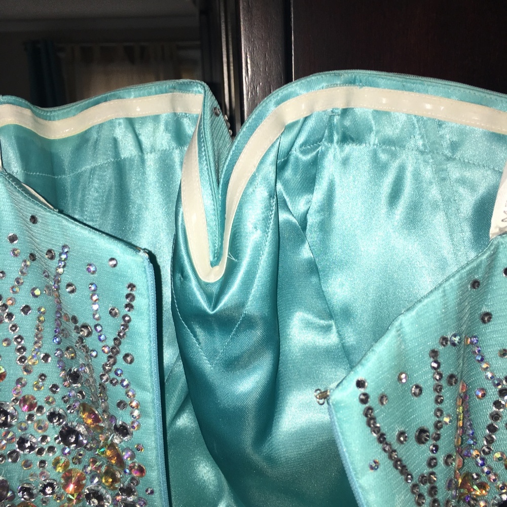 Prom Dress MADISON JAMES SIZE 8 - Picture 7 of 8